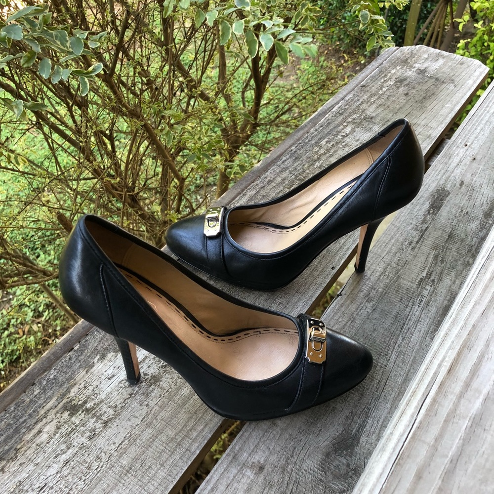 Coach Camille High Heel Turnlock Platform Pump 6 B